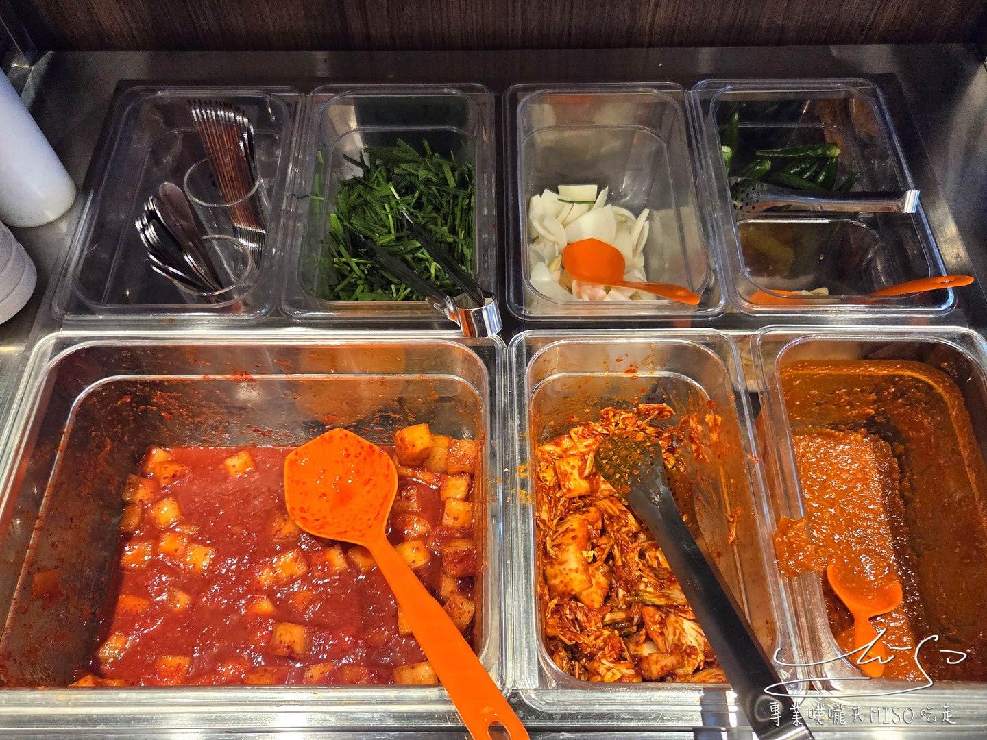 大川湯飯鐘路直營店(대천국밥종로직영점)｜大邱美食推薦，牛骨湯熬煮湯底，半月堂站好吃豬肉湯飯！