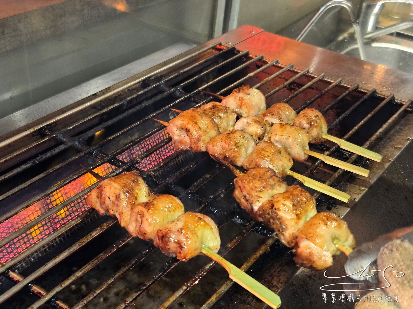 川楓酒食館｜晴光市場巷弄內美食，超人氣串燒居酒屋餐酒館！串燒一夜干調酒一次滿足！