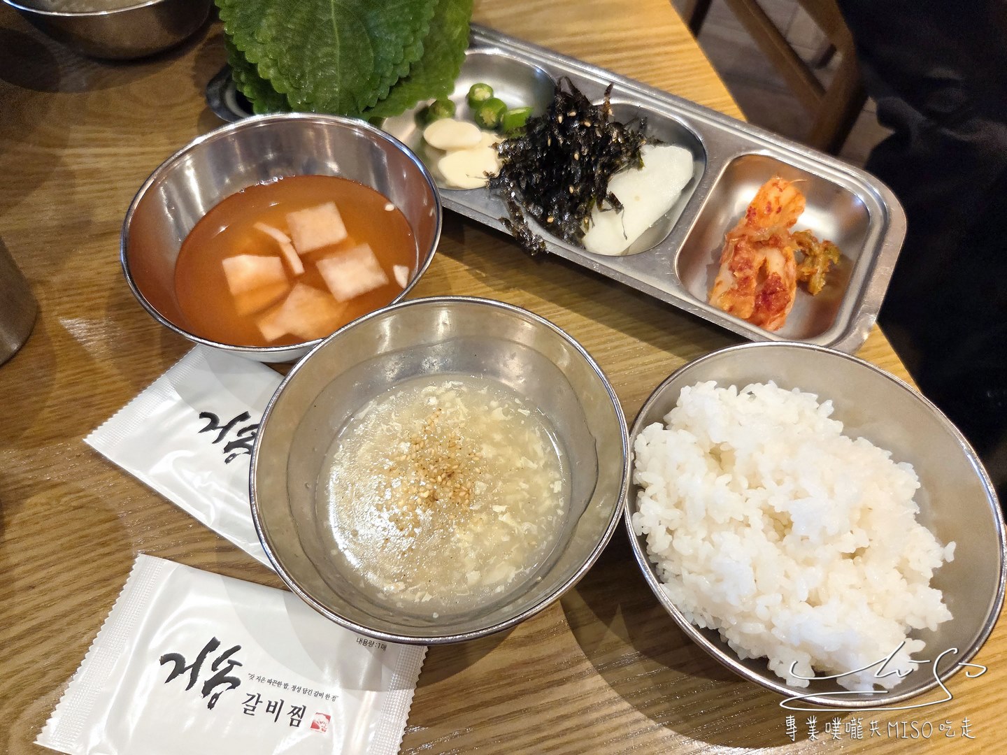 巨松燉排骨거송갈비찜|大邱必吃美食,藥草燉排骨加上秘製醬汁,骨肉分離、軟嫩入味!包菜拌飯都好吃! - 第8張圖 巨松燉排骨거송갈비찜|大邱必吃美食,藥草燉排骨加上秘製醬汁,骨肉分離、軟嫩入味!包菜拌飯都好吃!