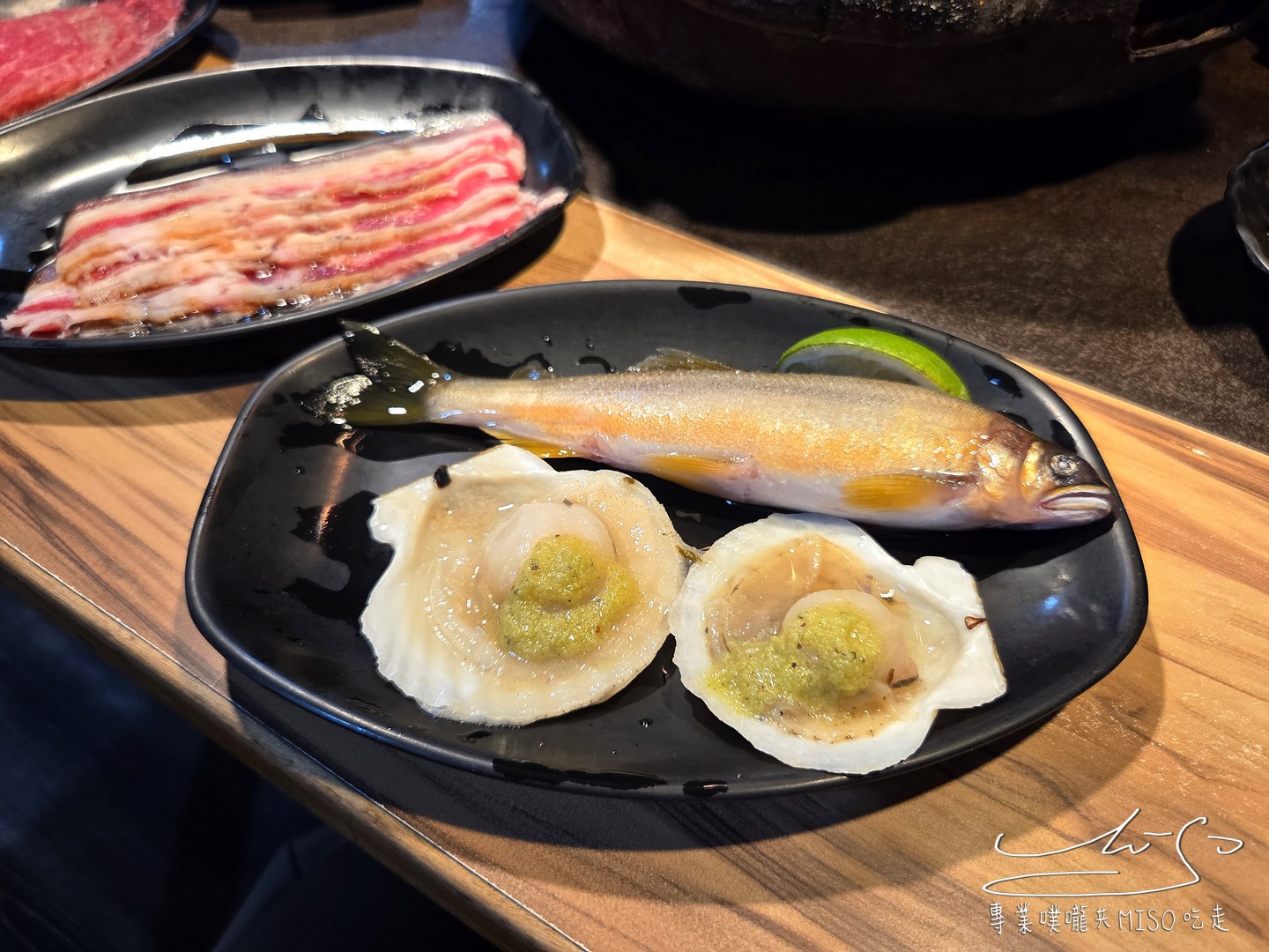 我!就厲害燒烤江翠珍饌店｜599元燒肉吃到飽，雞豬牛海鮮無限吃！蔬菜、甜點通通有，江子翠捷運站出口就到！