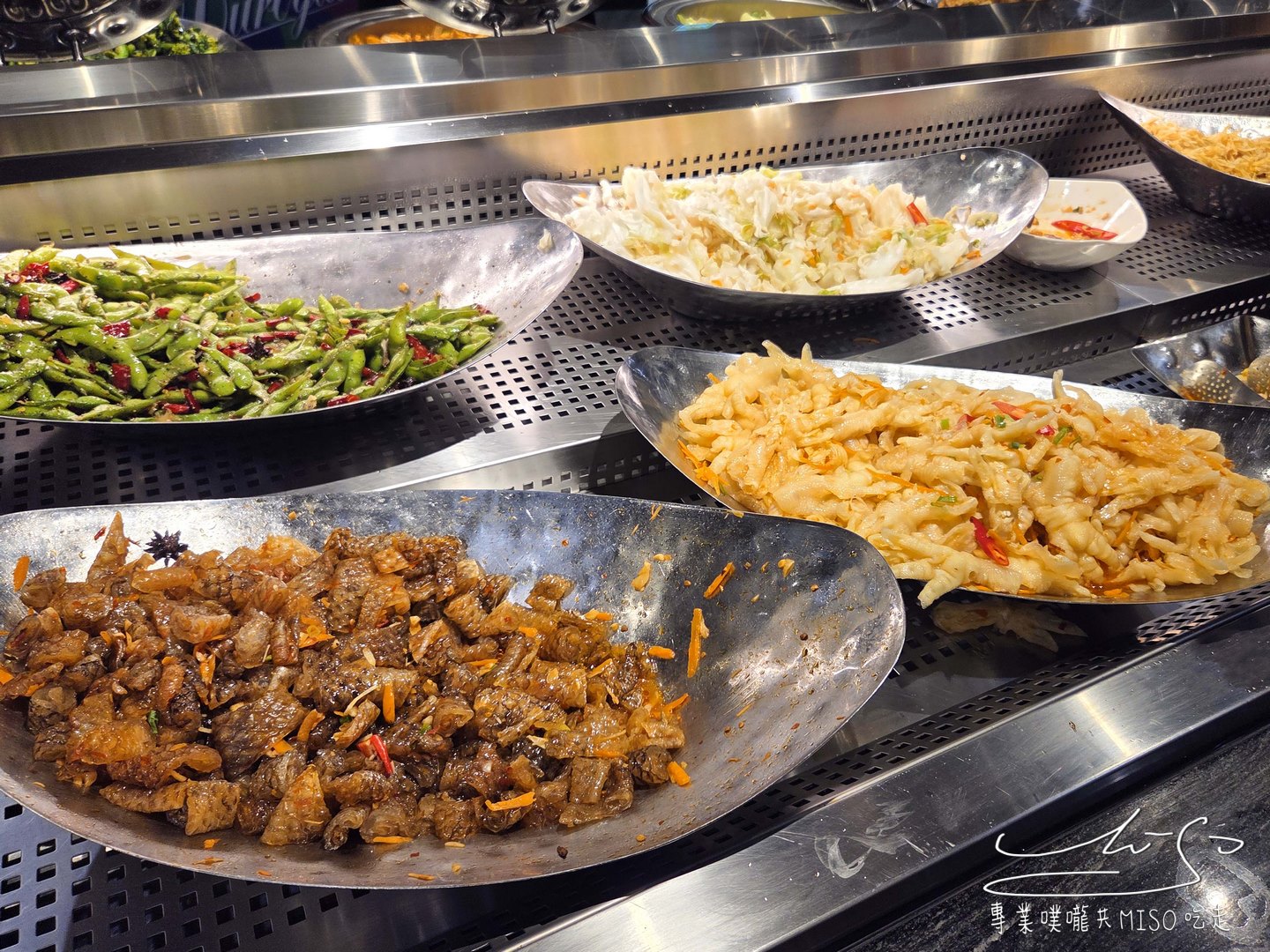 貴族世家板橋板新店|為了自助吧來的!螃蟹、蚵仔煎、豬腳、麻油雞,上百道料理多到像自助餐廳! - 第23張圖 貴族世家板橋板新店|為了自助吧來的!螃蟹、蚵仔煎、豬腳、麻油雞,上百道料理多到像自助餐廳!