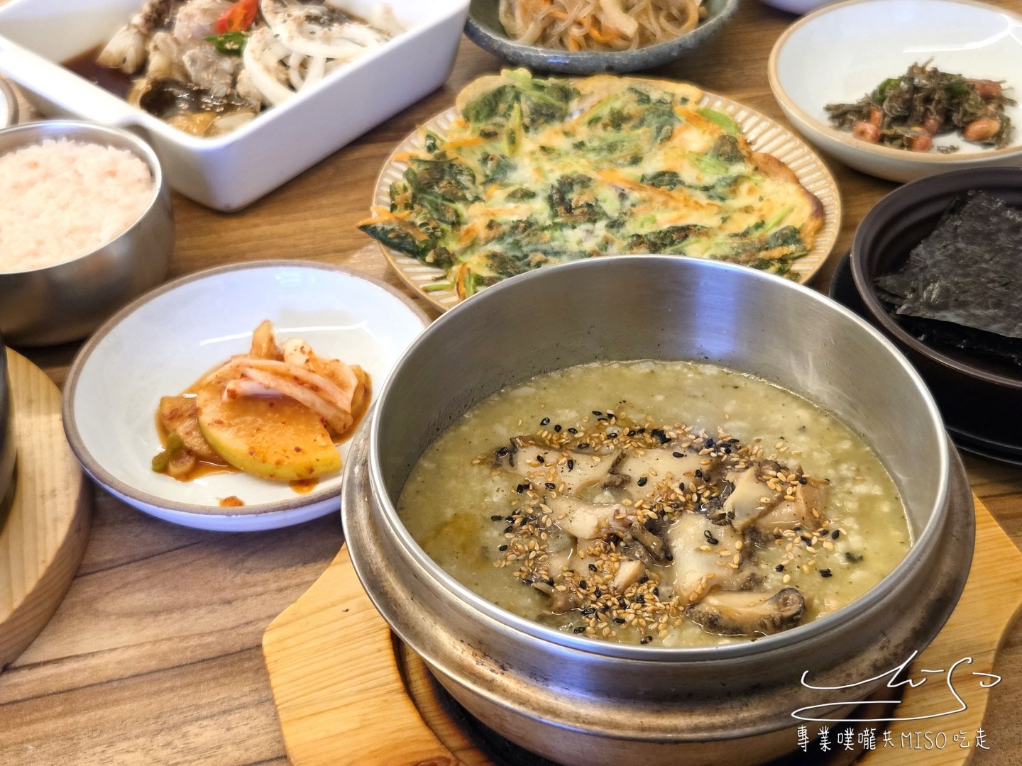 西海生醃醬蟹家｜서해게장집大邱超人氣生醃醬蟹！鮑魚粥、小菜、煎餅好吃到不行！大邱美食必吃！