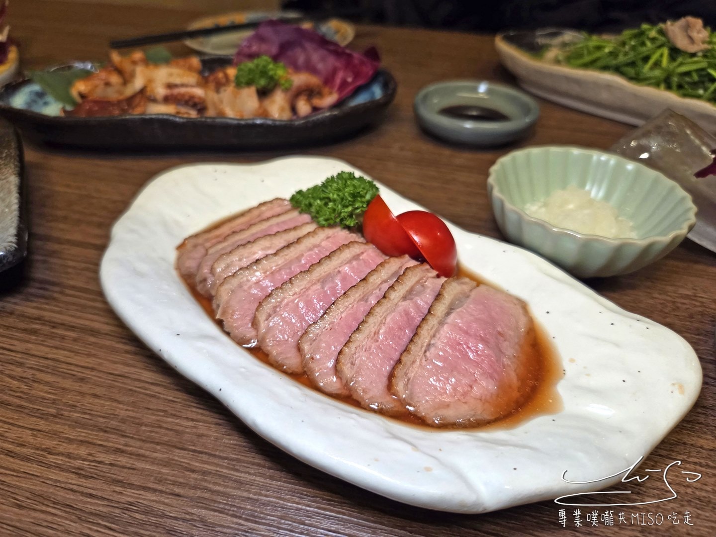 Mura邑居酒屋｜中山站日式居酒屋推薦，林森北高雅日式酒館，新鮮黑鮪魚生魚片，特色塩麴、醬油麴料理！