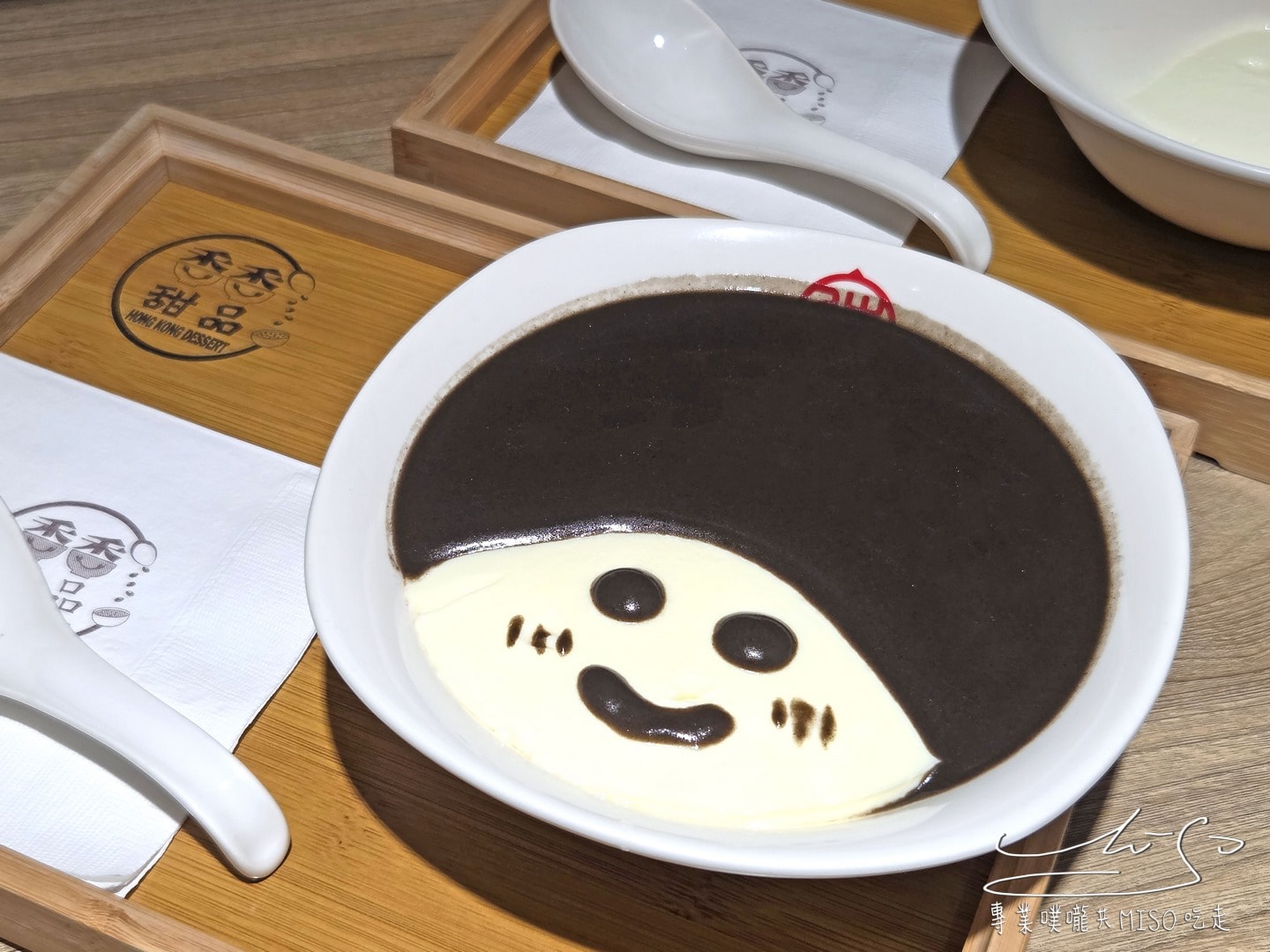 香香甜品|西門町美食推薦,港式燉奶、芝麻糊、楊枝甘露都好吃,西門港式甜品,Foodpanda可外送! - 第15張圖 香香甜品|西門町美食推薦,港式燉奶、芝麻糊、楊枝甘露都好吃,西門港式甜品,Foodpanda可外送!