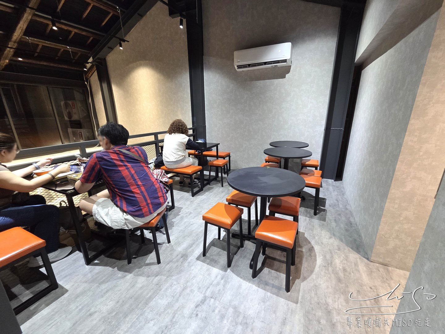 香香甜品|西門町美食推薦,港式燉奶、芝麻糊、楊枝甘露都好吃,西門港式甜品,Foodpanda可外送! - 第7張圖 香香甜品|西門町美食推薦,港式燉奶、芝麻糊、楊枝甘露都好吃,西門港式甜品,Foodpanda可外送!