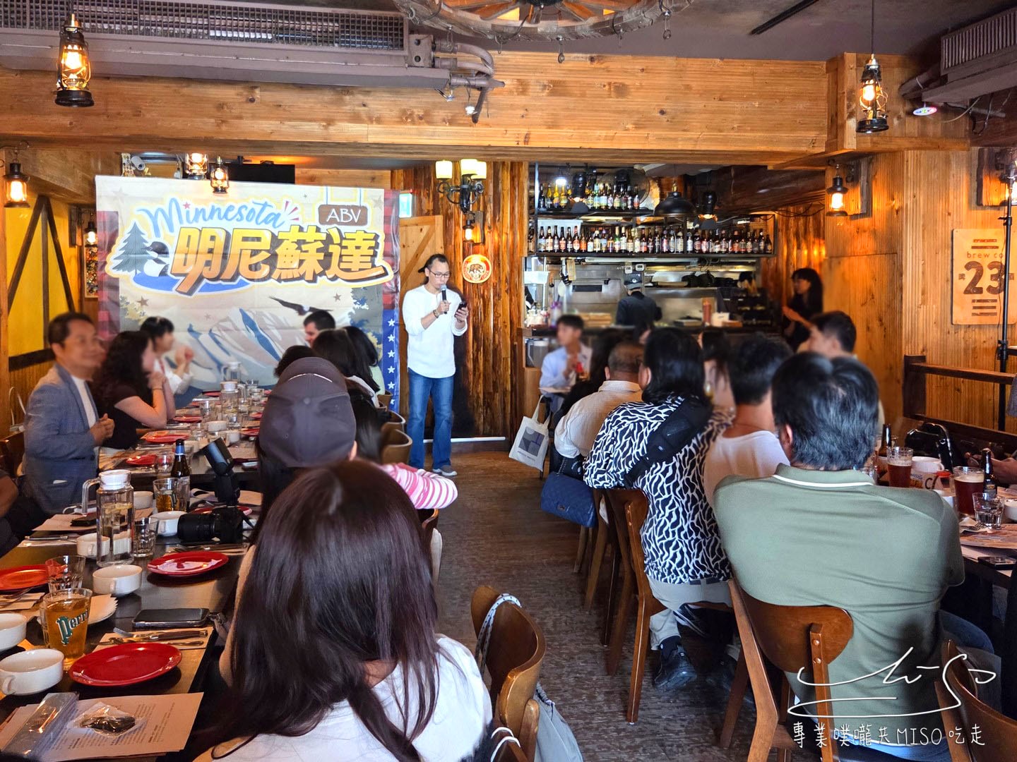 ABV美式餐酒館｜不用飛美國！明尼蘇達州美食季登台，爆漿起司漢堡還有超罪惡薯球牛肉派！