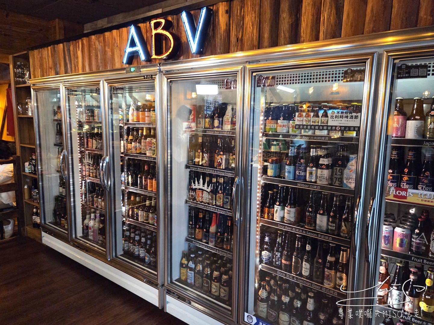 ABV美式餐酒館｜不用飛美國！明尼蘇達州美食季登台，爆漿起司漢堡還有超罪惡薯球牛肉派！