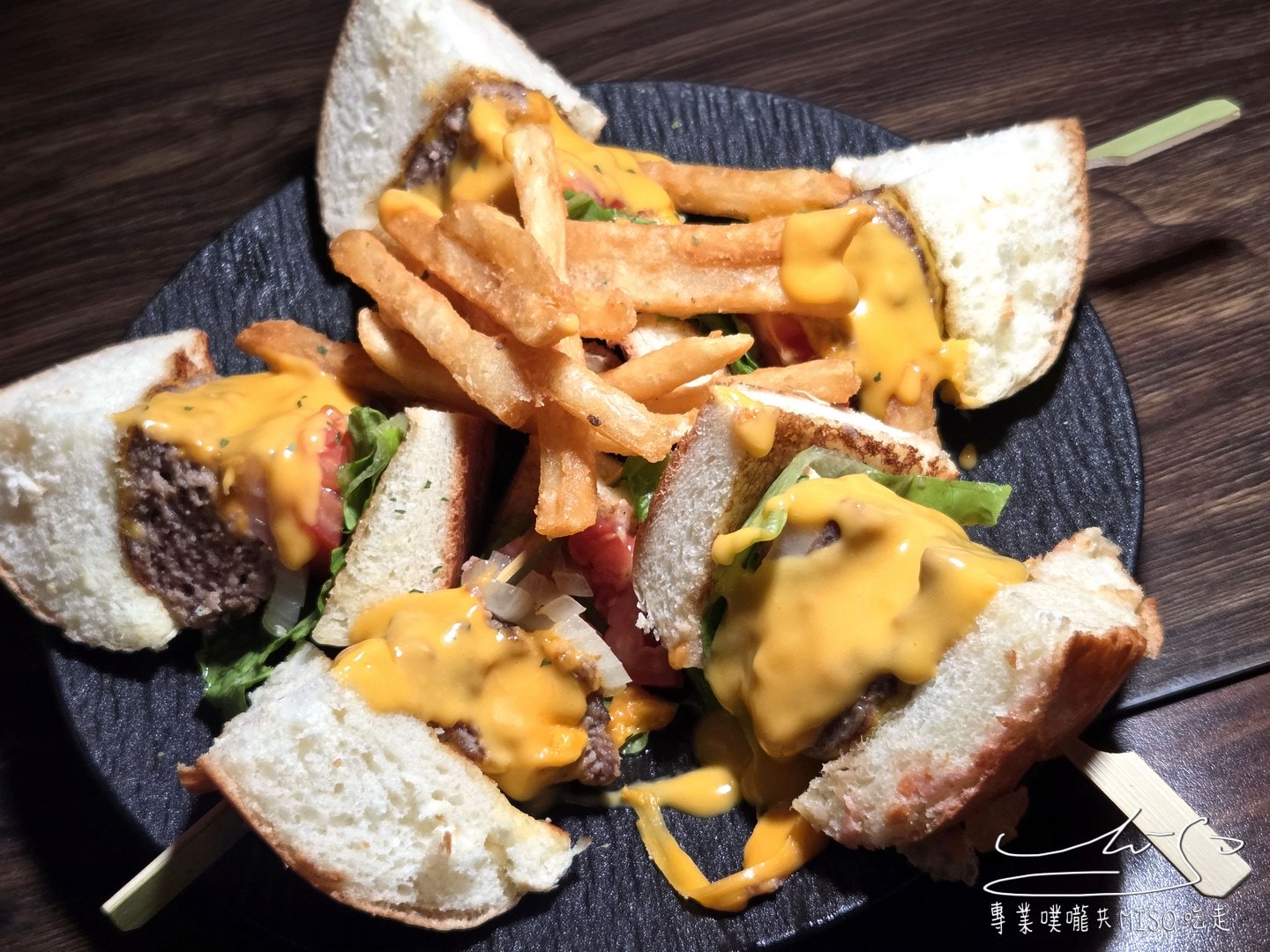 ABV美式餐酒館｜不用飛美國！明尼蘇達州美食季登台，爆漿起司漢堡還有超罪惡薯球牛肉派！