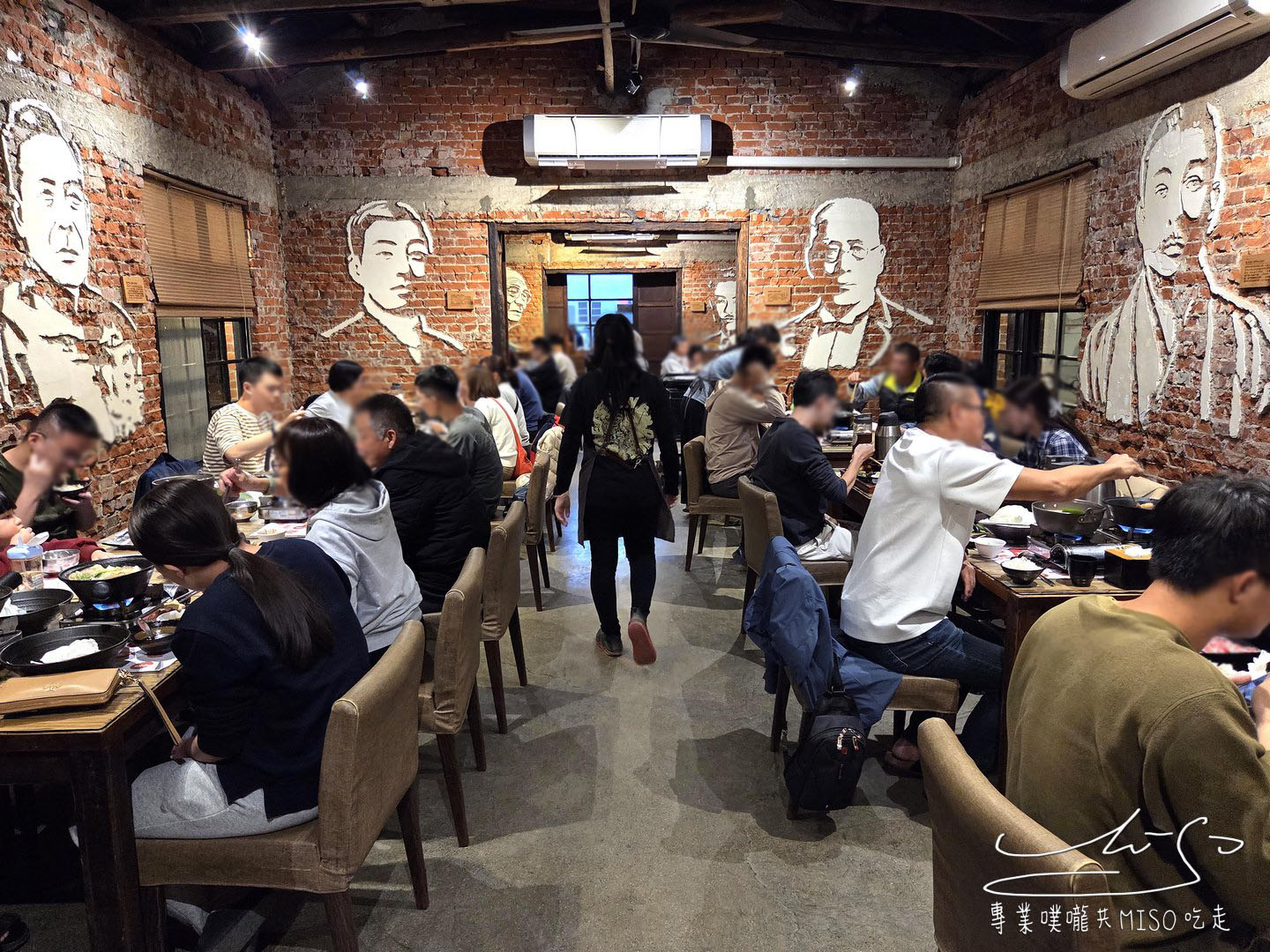 廳舍餐廳|沒預約吃不到!善化糖廠餐廳推薦,糖廠辦公室改建復古空間,美食與氛圍兼具! - 第9張圖 廳舍餐廳|沒預約吃不到!善化糖廠餐廳推薦,糖廠辦公室改建復古空間,美食與氛圍兼具!