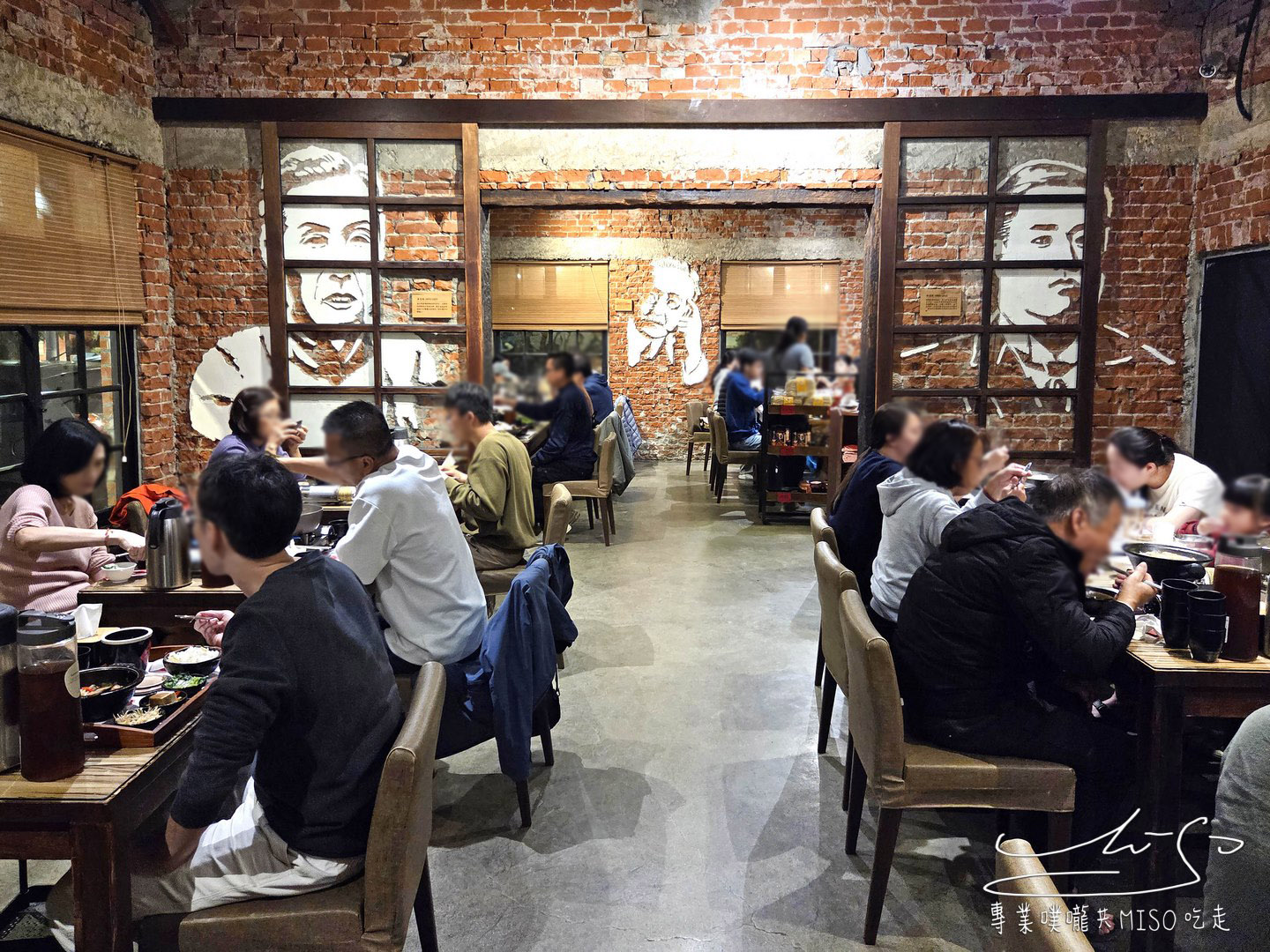 廳舍餐廳|沒預約吃不到!善化糖廠餐廳推薦,糖廠辦公室改建復古空間,美食與氛圍兼具! - 第10張圖 廳舍餐廳|沒預約吃不到!善化糖廠餐廳推薦,糖廠辦公室改建復古空間,美食與氛圍兼具!
