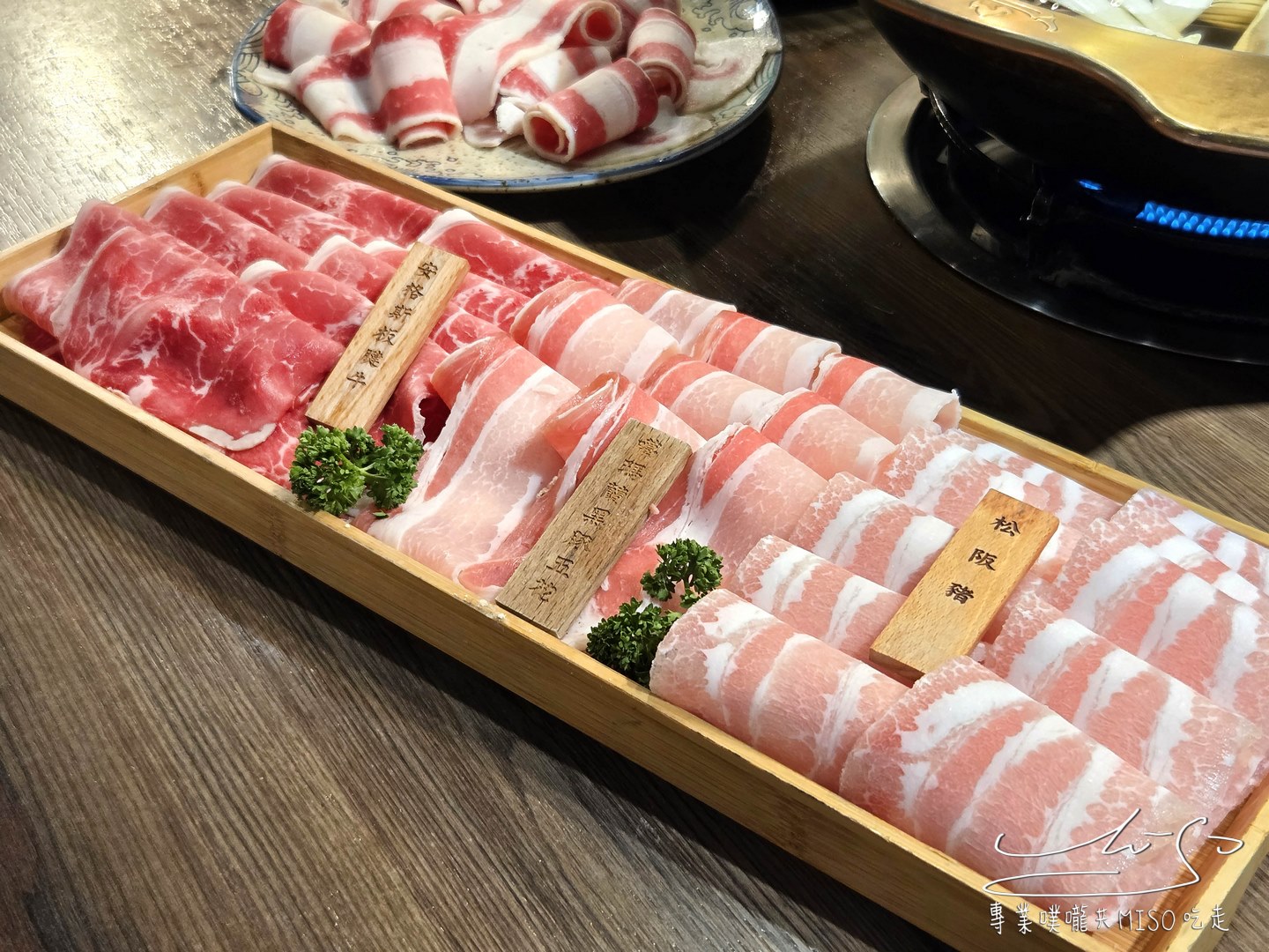 韋爐復刻食鍋巨城店|新竹巨城美食推薦!食材新鮮多樣,營業到凌晨3點,新竹聚餐宵夜首選! - 第28張圖 韋爐復刻食鍋巨城店|新竹巨城美食推薦!食材新鮮多樣,營業到凌晨3點,新竹聚餐宵夜首選!