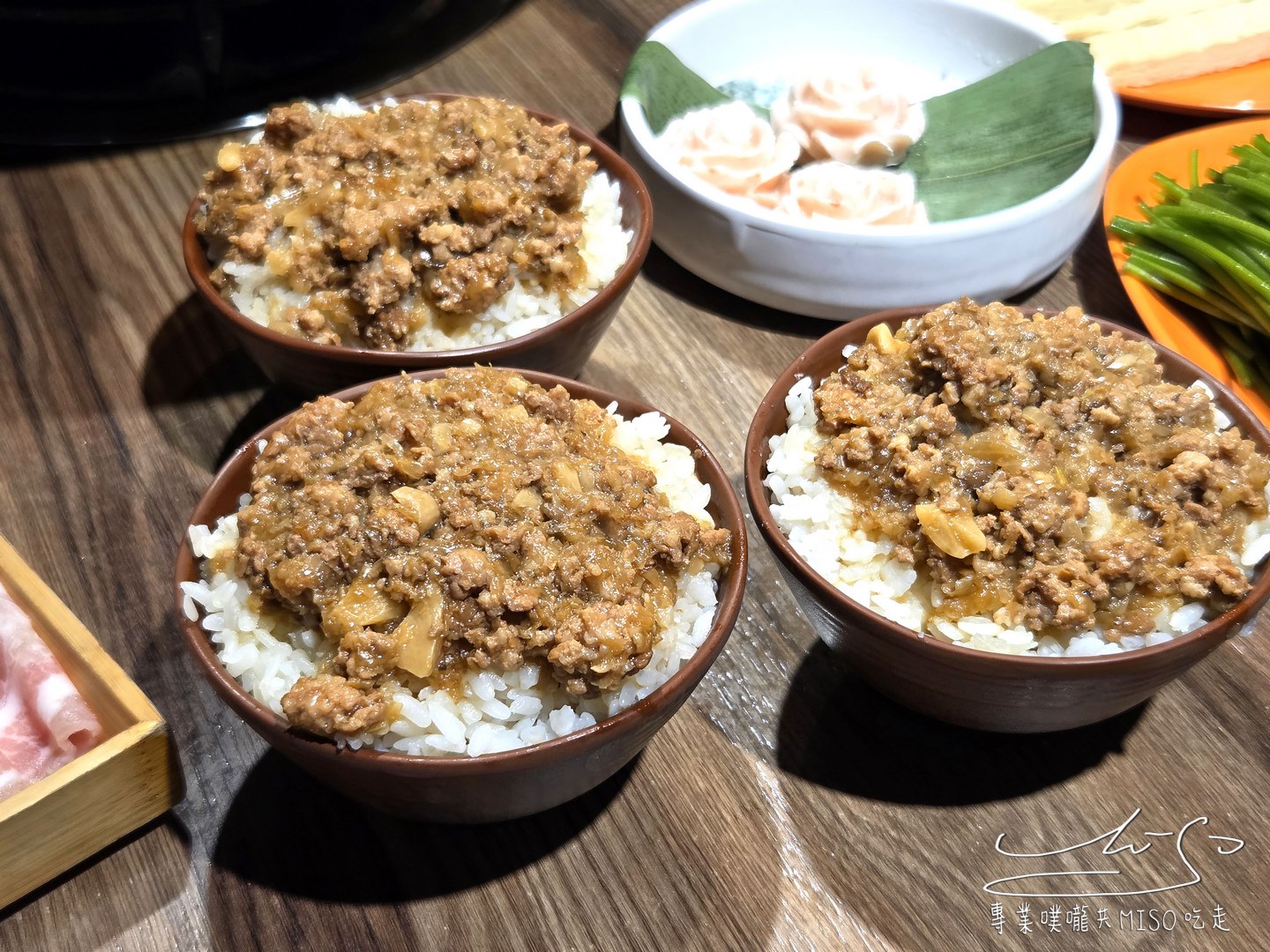 韋爐復刻食鍋巨城店|新竹巨城美食推薦!食材新鮮多樣,營業到凌晨3點,新竹聚餐宵夜首選! - 第31張圖 韋爐復刻食鍋巨城店|新竹巨城美食推薦!食材新鮮多樣,營業到凌晨3點,新竹聚餐宵夜首選!