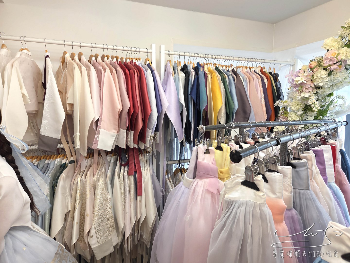 首爾景福宮韓服推薦｜韓服STAR租借體驗，中文服務+造型攝影一次搞定，步行3分鐘抵達景福宮！