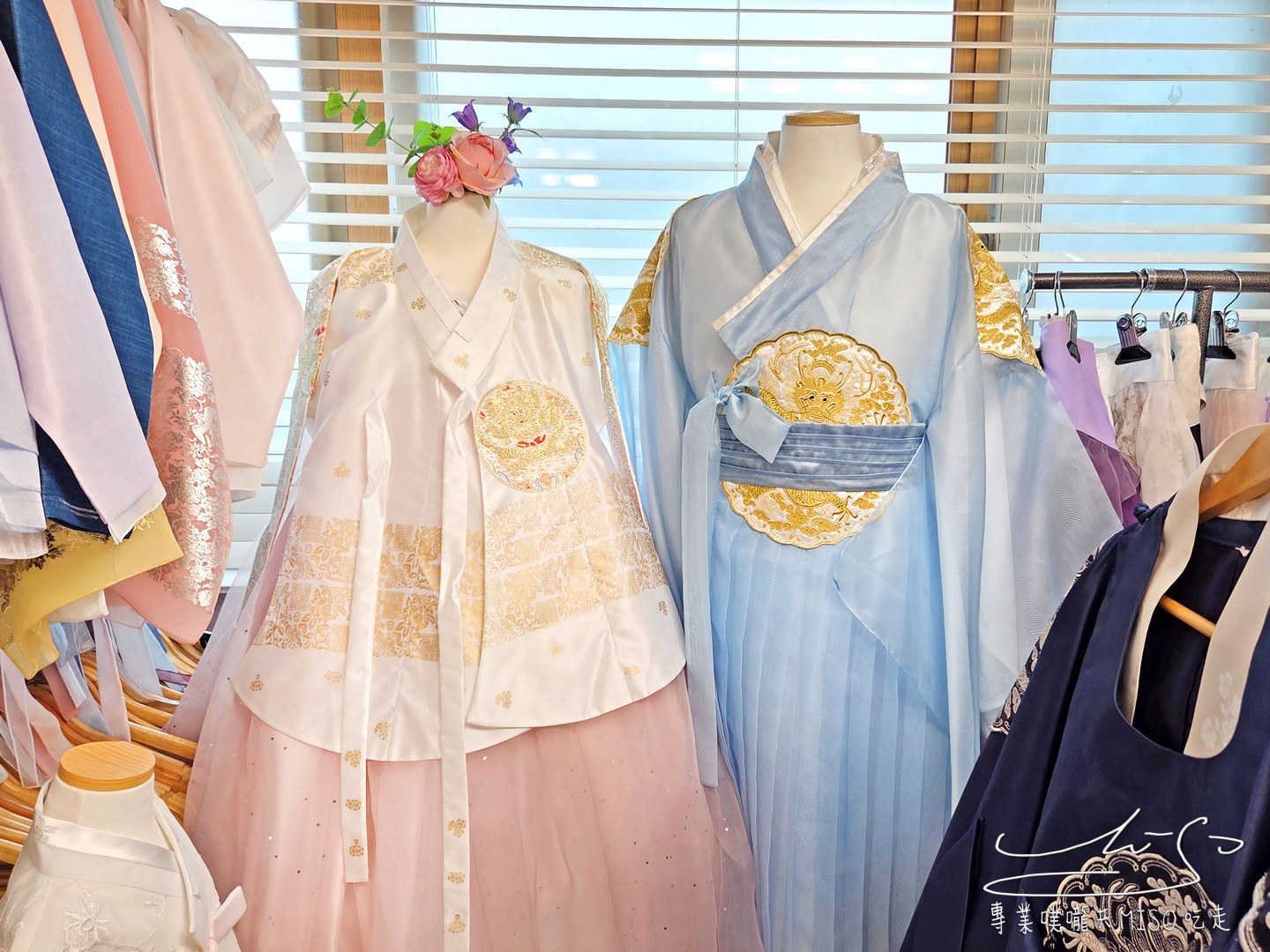 首爾景福宮韓服推薦｜韓服STAR租借體驗，中文服務+造型攝影一次搞定，步行3分鐘抵達景福宮！