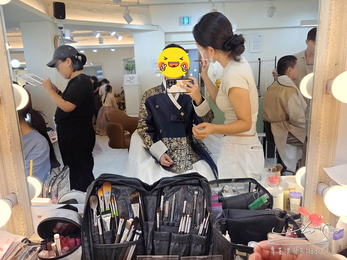 首爾景福宮韓服推薦｜韓服STAR租借體驗，中文服務+造型攝影一次搞定，步行3分鐘抵達景福宮！
