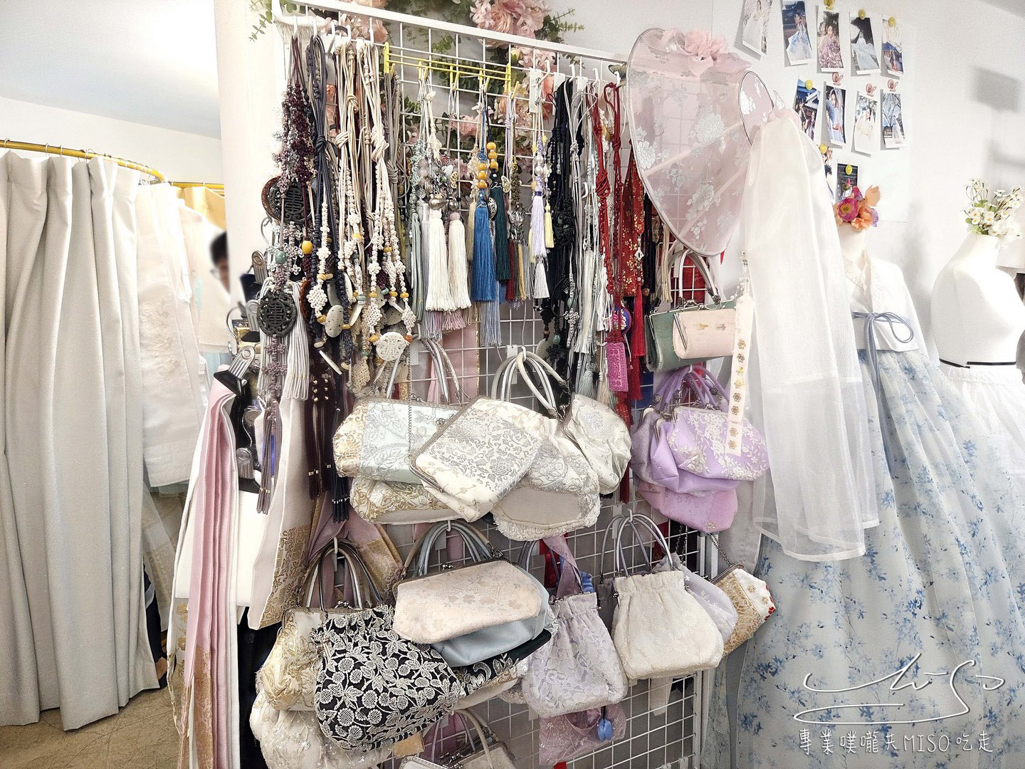 首爾景福宮韓服推薦｜韓服STAR租借體驗，中文服務+造型攝影一次搞定，步行3分鐘抵達景福宮！